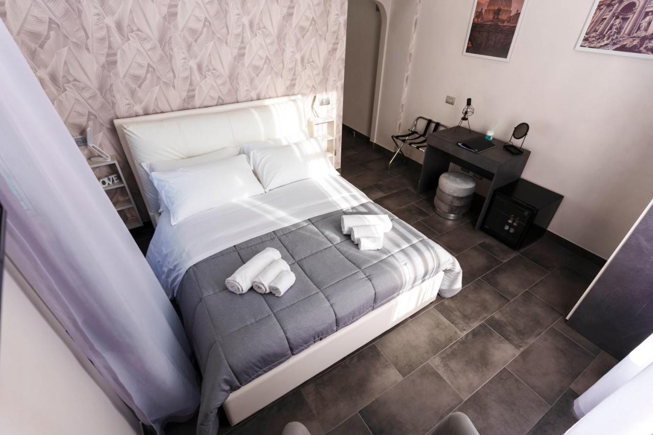 Julia Luxury Suite רומא מראה חיצוני תמונה